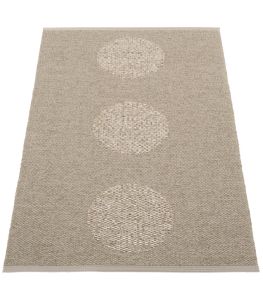 Vera 2.0 Rug by Pappelina Dark Linen/Linen Metallic