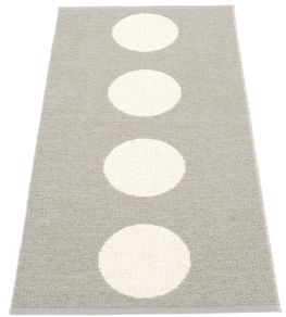 Vera Rug by Pappelina Warm Grey/Vanilla Vera Rug by Pappelina Warm Grey/Vanilla