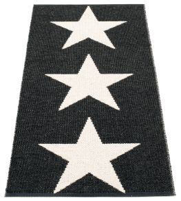 Viggo One Rug by Pappelina Black/Vanilla