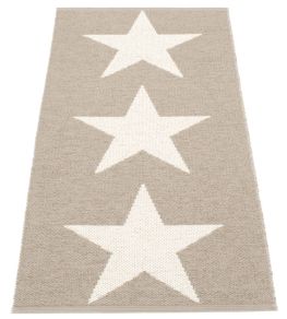 Viggo One Rug by Pappelina Mud/Vanilla