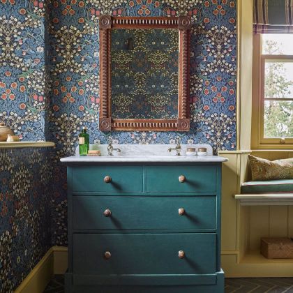 Colours of Morris wallpaper