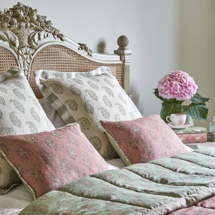 Coulibri fabrics